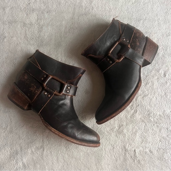 Freebird by Steven Shoes - Freebird by Steven Phlow Harness Distressed Leather Bootie Ankle Boot Brown Sz 9